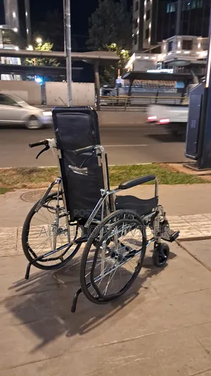 Toilet Wheelchair水手wheelchair廿手wheelchair廿手wheelchair卜手wheelchair水手whe