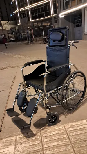 Toilet Wheelchair水手wheelchair口手wheelchair口手wheelchair口手wheelchair口手whe