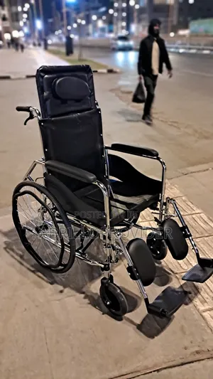 Toilet Wheelchair水手wheelchair口手wheelchair水wheelchair水手wheelchair口手whee
