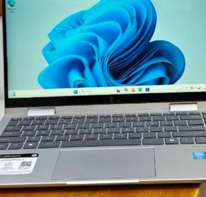 New Laptop HP Envy X360 8GB Intel Core I5 SSD 512GB