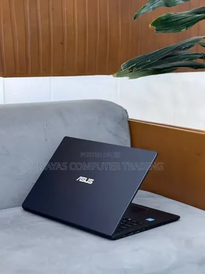 New Laptop Asus 8GB Intel Celeron SSD 256GB