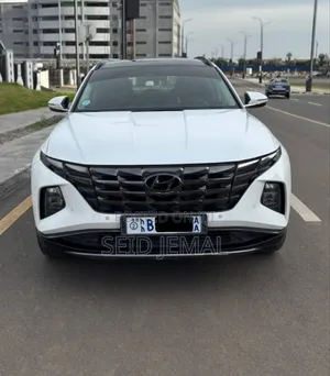 Hyundai Tucson 2021 White