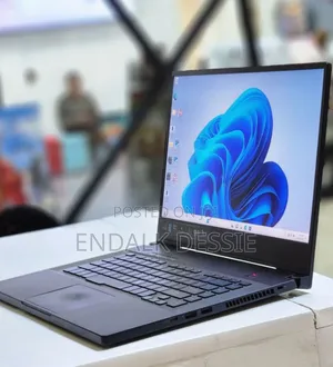 New Laptop Asus 16GB Intel Core I7 SSD 512GB