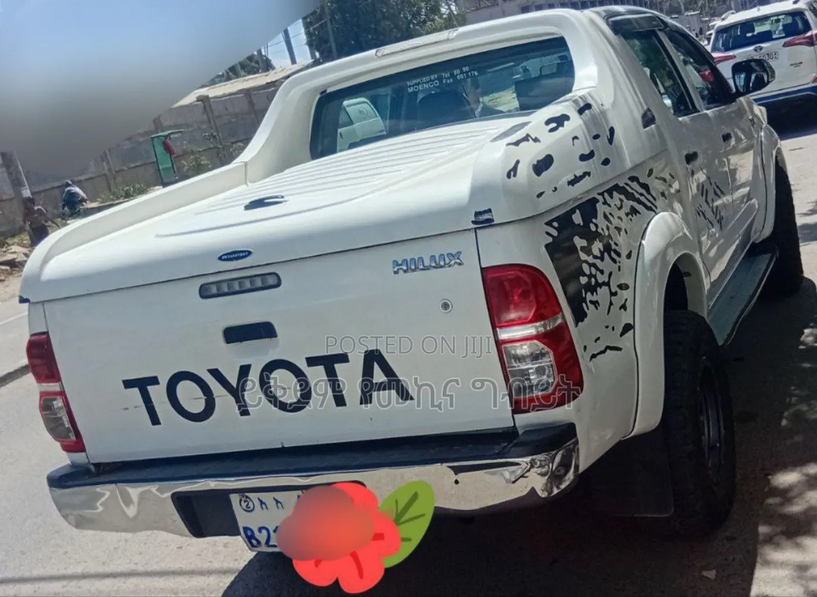 Toyota Hilux 2013 White