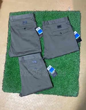 Soft and Comfortable ካኪ New