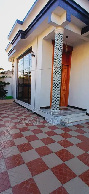 3bdrm Villa in Addis Abeba, Bole for sale