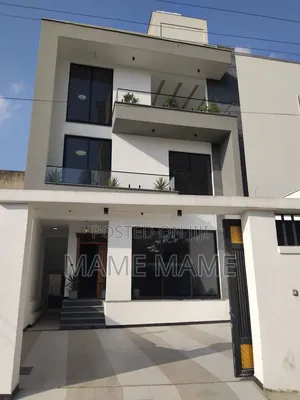 6bdrm House in አ/አ, Bole for sale
