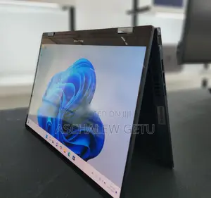 New Laptop Lenovo Yoga 7i 16GB Intel Core Ultra 7 SSD 1T