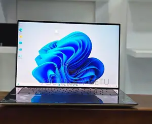 New Laptop Dell XPS 15 32GB Intel Core I9 SSD 512GB