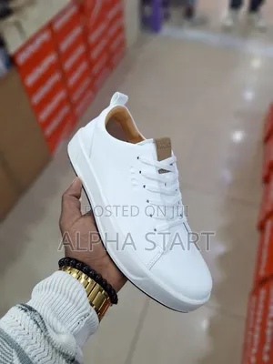 New Arrival  
 Rushin Flat Sneakers 
 Made in Vietnam 
