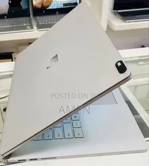 New Laptop Microsoft Surface Book 2 16GB Intel Core I7 SSD 256GB