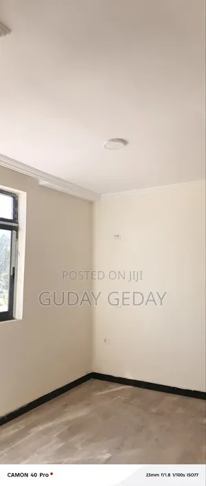 3bdrm Apartment in Akaky Kaliti for sale