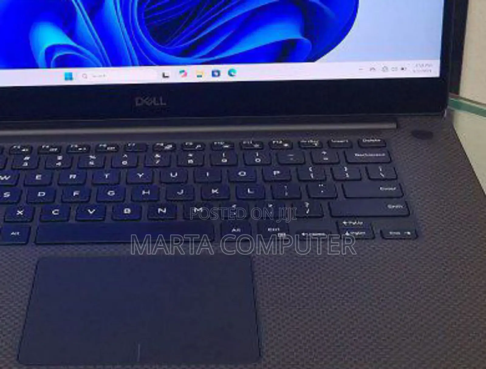 New Laptop Dell XPS 15 32GB Intel Core I9 SSD 2T