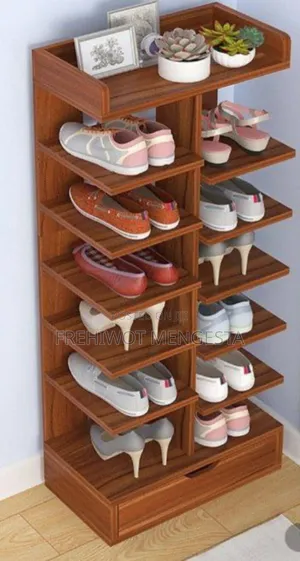 ጫማ መደርደሪያ (Shoe Rack)