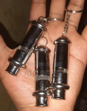 Metal Whistle የብርት ፊሽካ ለጥበቃ, ለፓርኪንግ, ለኳስ ጨዋታ, ለኮንስትራክሽን ደህንነት ማንቂያ