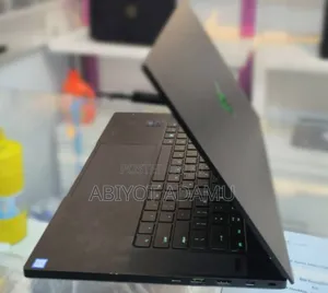 New Laptop Razer Blade 16GB Intel Core I7 SSD 512GB