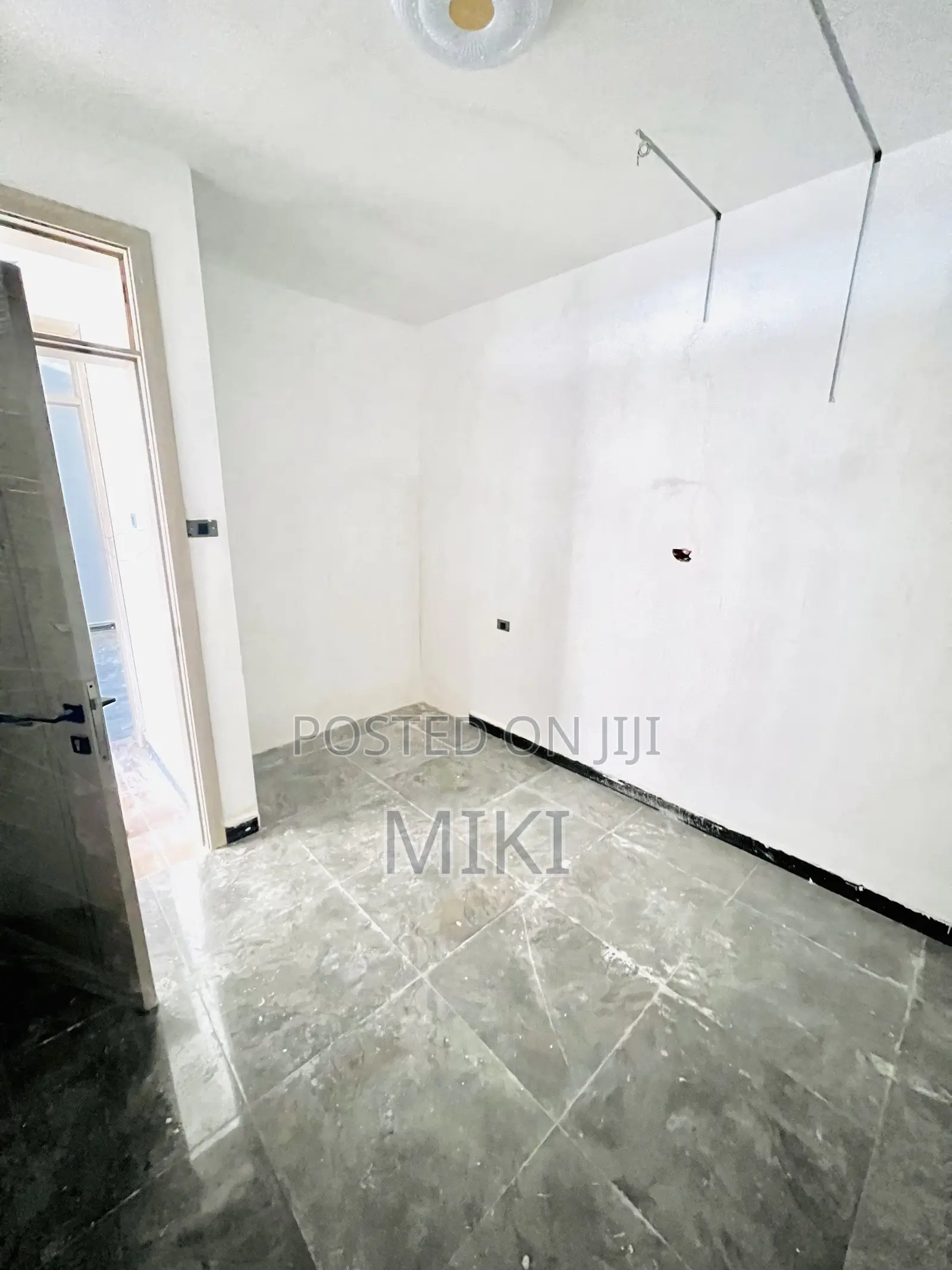 3bdrm Apartment in Haile Garment, Nifas Silk-Lafto for sale