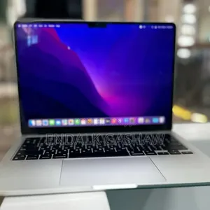 New Laptop Apple MacBook Air 2022 M2 8GB Apple M2 SSD 256GB