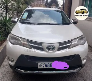 Toyota RAV4 2015 White