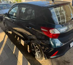 Hyundai I10 2022 Gray