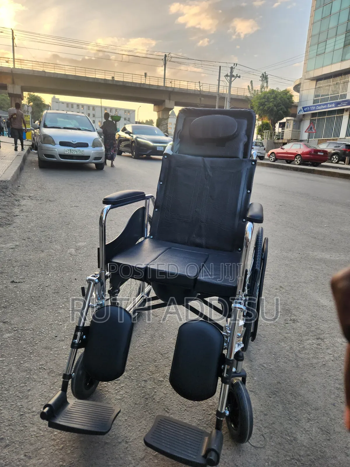 Reclining Calf Support Wheelchair軟化wheelchair鳵的wheelchair承辦wheelchair