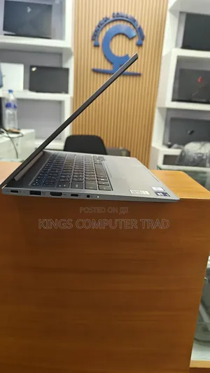 New Laptop Lenovo ThinkBook 15 16GB Intel Core Ultra 7 SSD 512GB