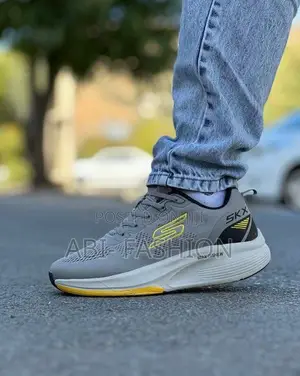 Skechers Max Cushion Sneaker Shoe
