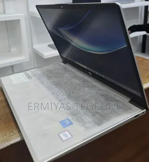 New Laptop HP Stream Notebook 12GB Intel Core I7 SSD 512GB