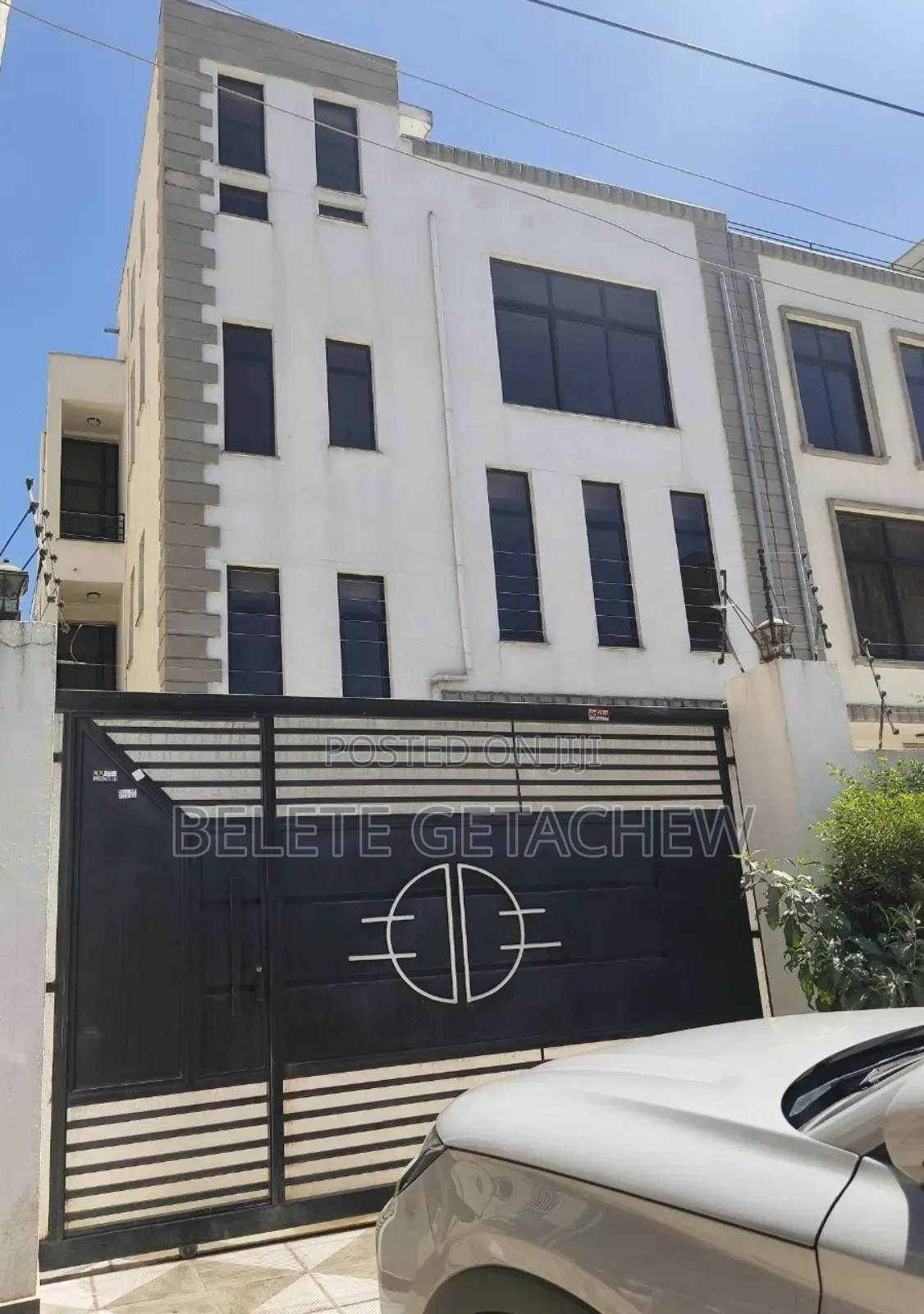 8bdrm House in Semit Fyelbet, G+2, Bole for sale