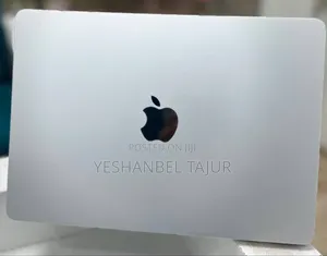 New Laptop Apple MacBook Air 2022 M2 8GB Apple M2 SSD 256GB
