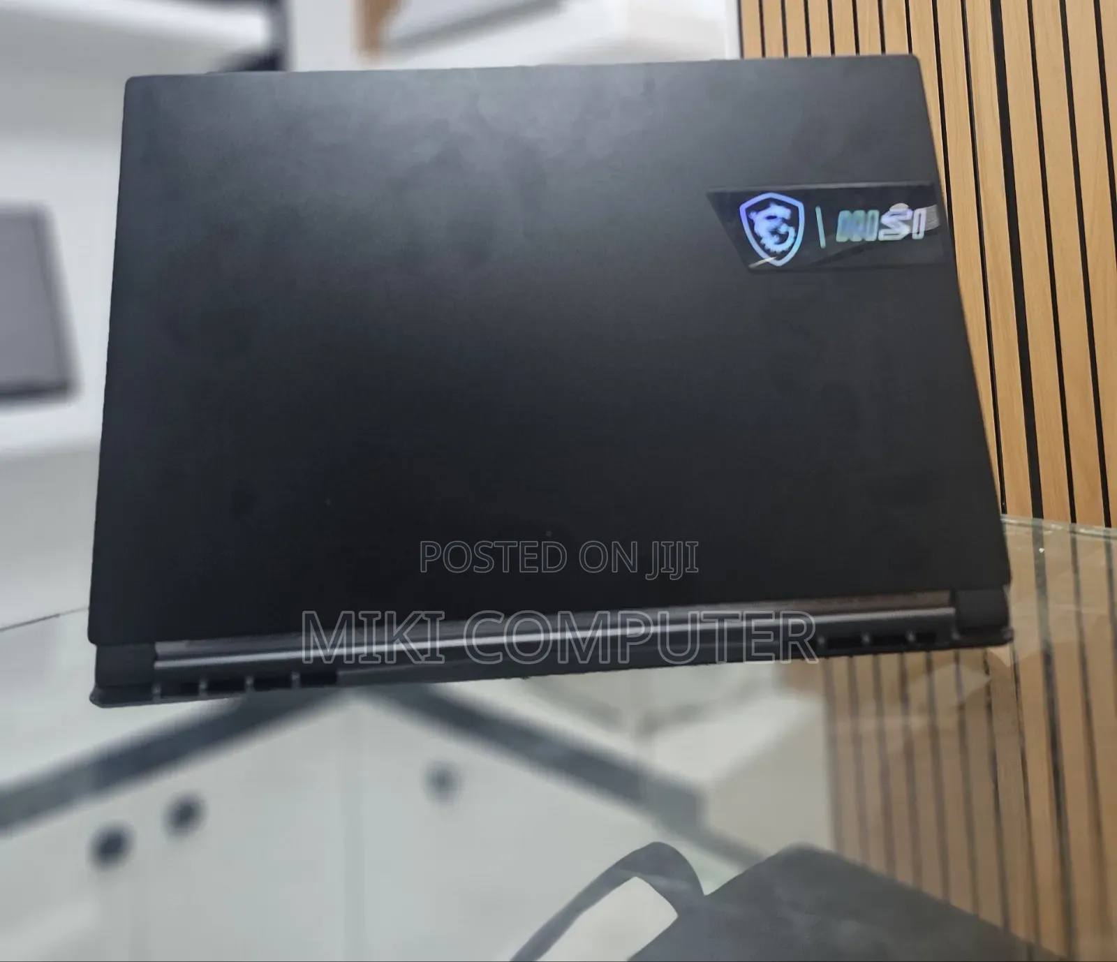 New Laptop MSI Stealth 16 Studio A13VG 16GB Intel Core I7 SSD 1T