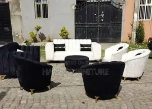 Super Sofa 1234