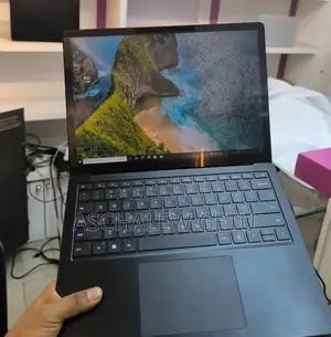New Laptop Microsoft Surface 16GB Intel Core I7 SSD 256GB
