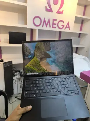New Laptop Microsoft Surface Laptop 7 16GB Intel Core i7 SSD 256GB