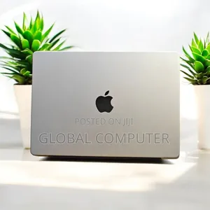 New Laptop Apple MacBook Pro 2021 M1 16GB Apple M1 Pro SSD 512GB