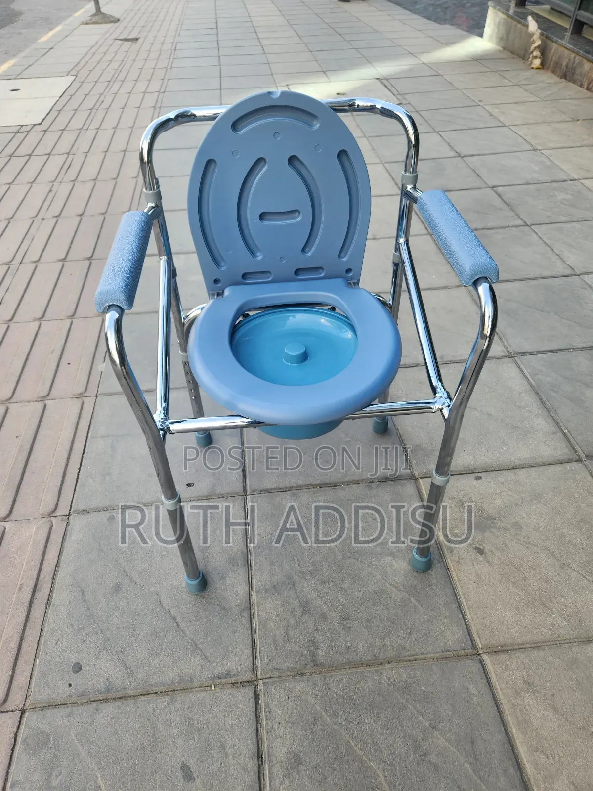 Commode Chair轟出brand New Toilet Chair痛苦adjustable Height Popo Chair