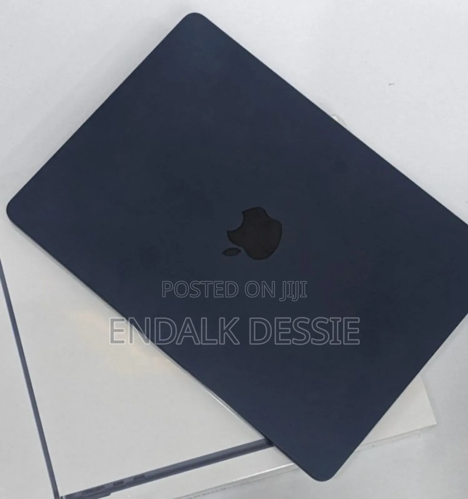 New Laptop Apple MacBook Air 8GB Apple M2 SSD 512GB
