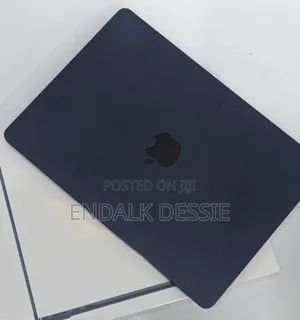 New Laptop Apple MacBook Air 8GB Apple M2 SSD 512GB