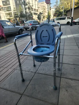 Commode Chair雞肉brand New Toilet Chair者或strong Commode Chair Medical