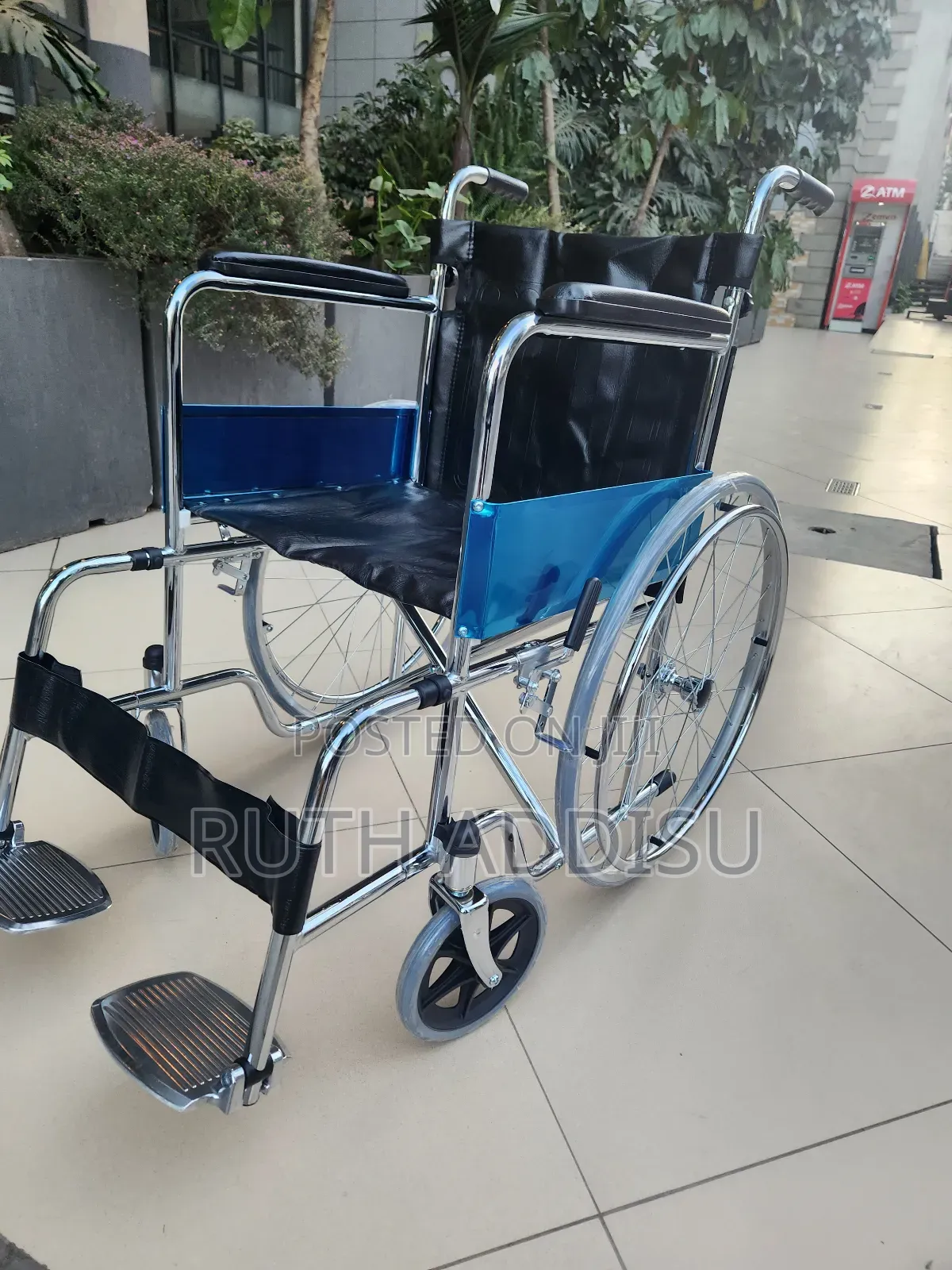 Brand New Packed Wheelchair協力wheelchair延伸very Strong Wheelchair New