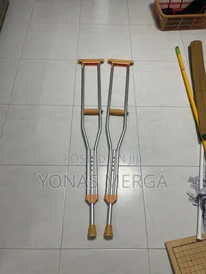 Bariatric Crutches屠飆suitable for All Height攻侖bilateral Crutches密豁krach