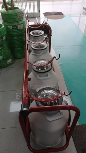 4 Cow's in One Milking Machine