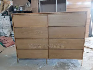Cheast Drawer 120cm*150cm Oak Made With Good Finish Metal Leg