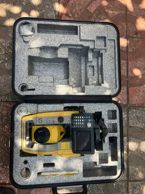 Topcon Total Station