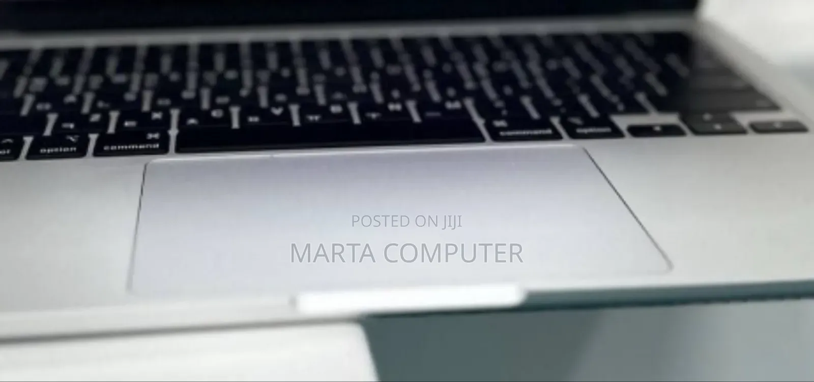 New Laptop Apple MacBook Air 2022 M2 8GB Apple M2 SSD 256GB