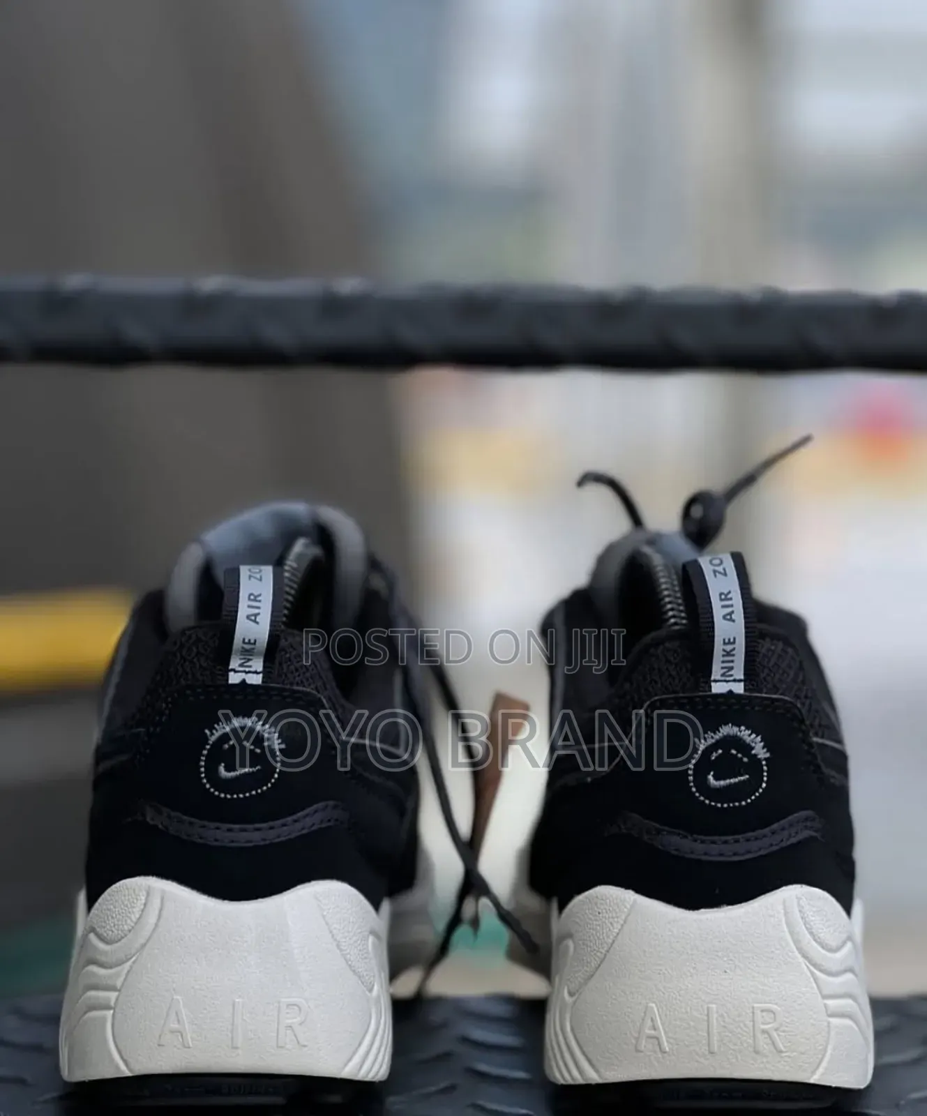 Nike Shark Travis Scott Black White