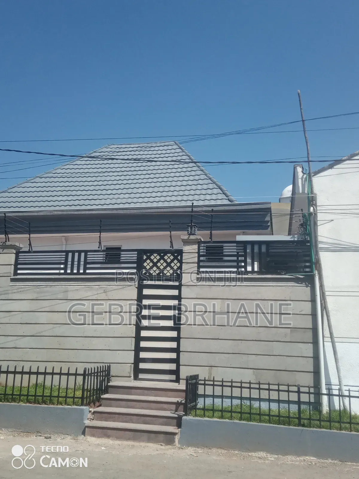 3bdrm Villa in Vila, Yeka for rent