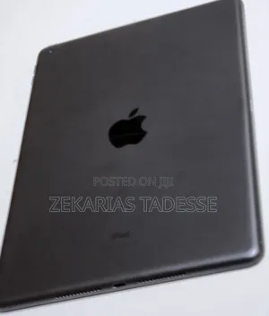 New Apple iPad 2 Wi-Fi 64 GB Silver