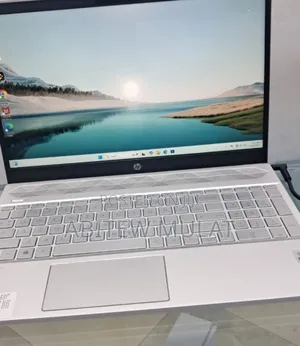 New Laptop HP Pavilion 15 8GB Intel Core I5 HDD+SSD 1T
