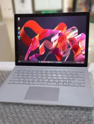 New Laptop Microsoft Surface Book 3 16GB Intel Core I7 SSD 256GB